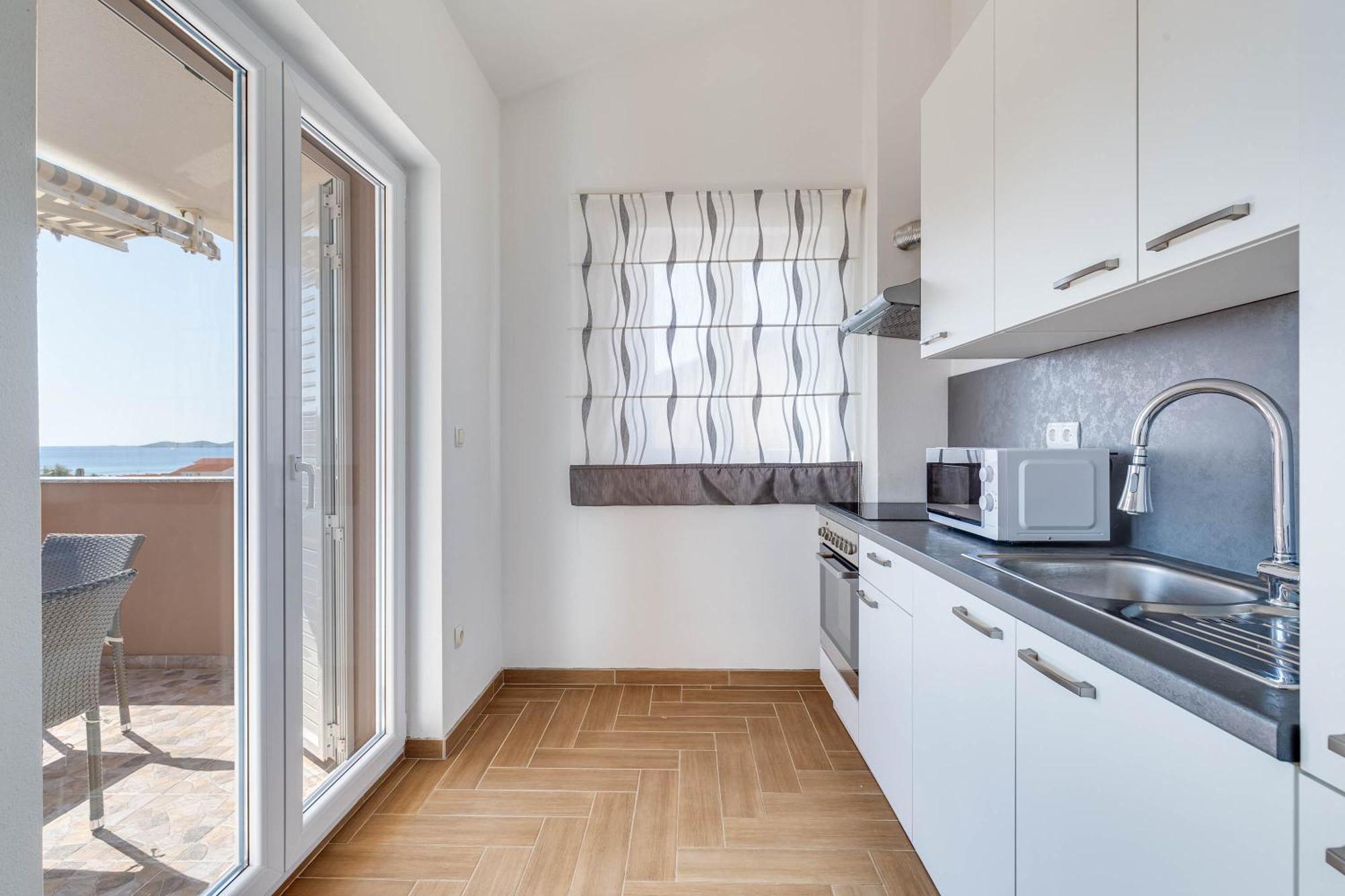 Apartmani Pocrnic Pakoštane Eksteriør bilde
