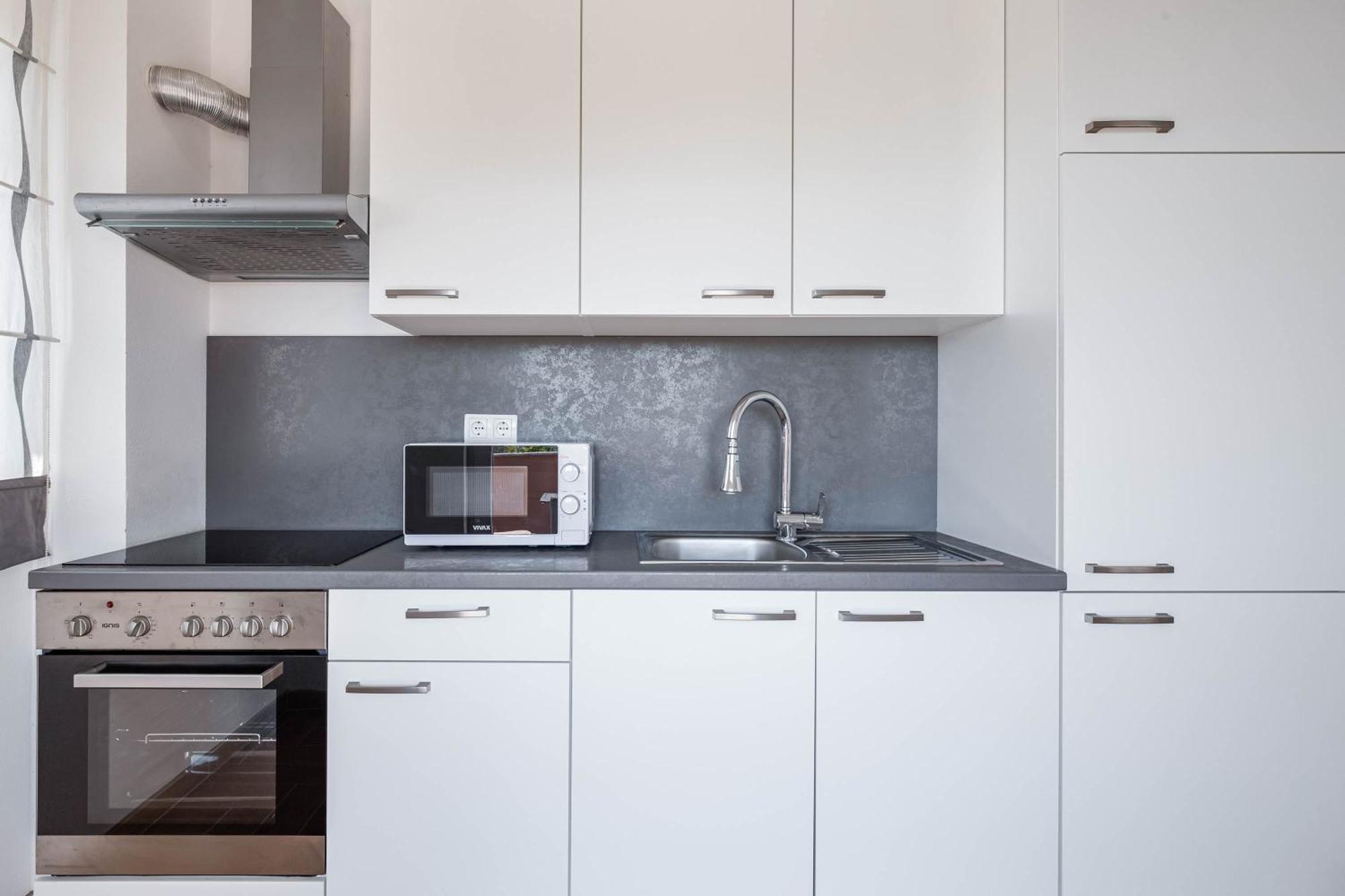Apartmani Pocrnic Pakoštane Eksteriør bilde